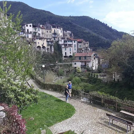 The Window With A View Rocchetta Nervina